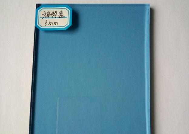 lowe玻璃和福特蓝玻璃有什么区别？