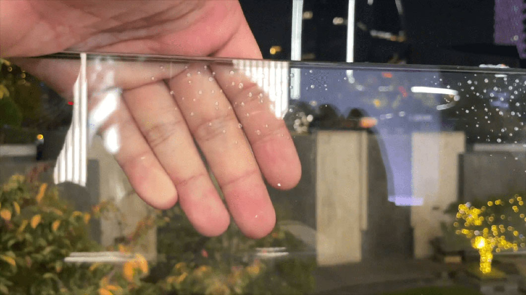 夹胶玻璃护栏气泡